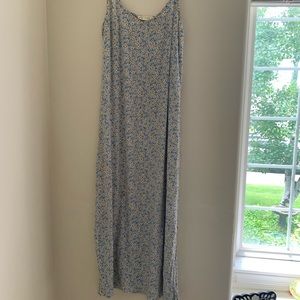 Blue daisy summer dress